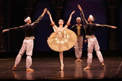 真剣なまなざし28