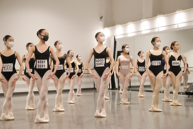 真剣なまなざし