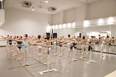 真剣なまなざし