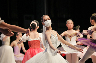 真剣なまなざし