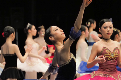 真剣なまなざし3